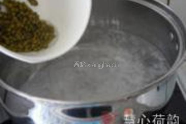 银耳荔枝绿豆爽的做法图解9