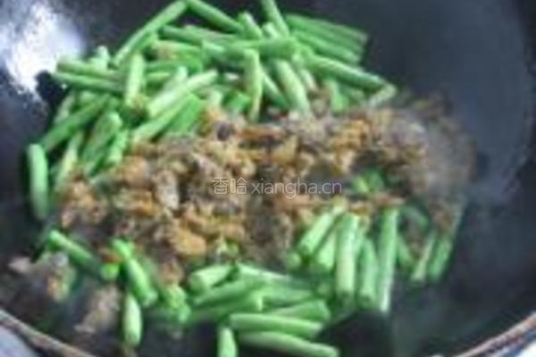 雪菜豇豆的做法图解4
