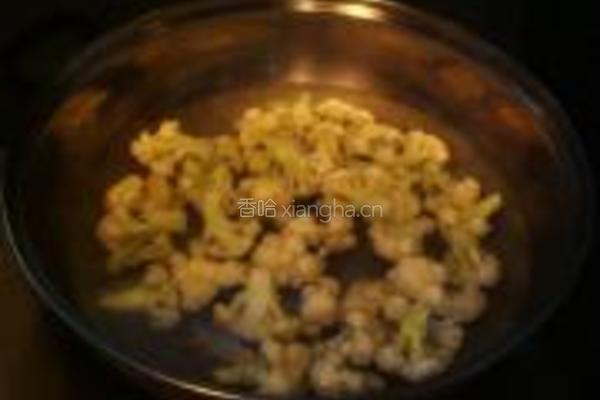 西红柿炒菜花的做法图解4