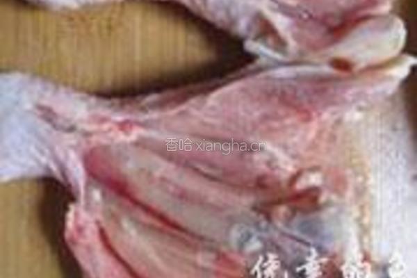 XO酱爆鸡丁的做法图解1