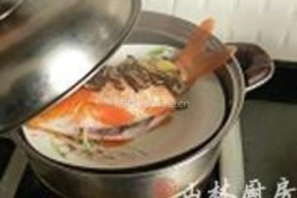 清蒸婺源荷包红鲤的做法图解3