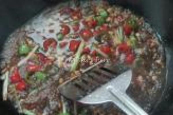 铁锅煎烧豆腐鱼的做法图解20