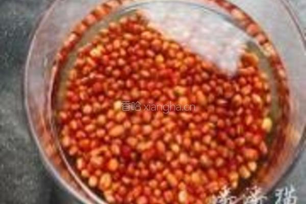 红豆煎饼的做法图解1