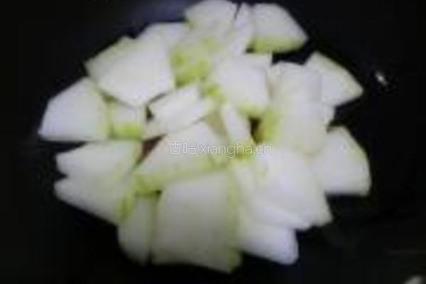 豆瓣酱炒冬瓜的做法图解4