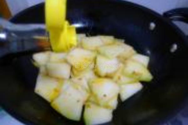 豆瓣酱炒冬瓜的做法图解5