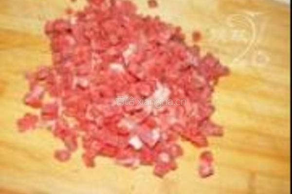 香菇生滚牛肉窝蛋粥的做法图解2