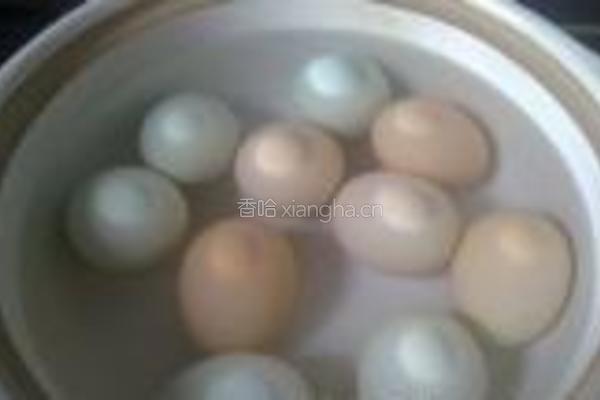 五香茶叶蛋的做法图解1
