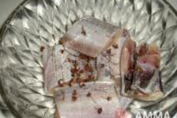 香烤带鱼的做法图解2