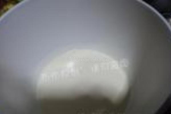 抹茶蜜豆慕斯的做法图解4