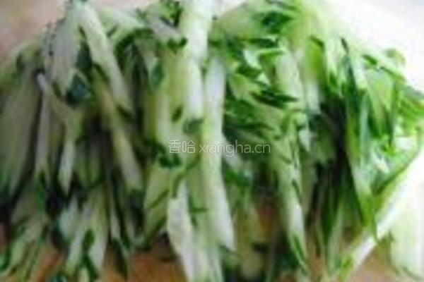 金针菇凉拌黄瓜的做法图解3