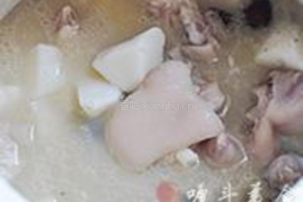 山药红枣猪蹄汤的做法图解4