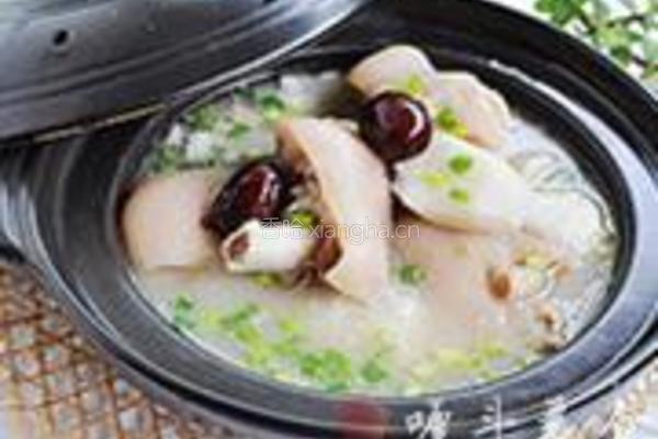 山药红枣猪蹄汤的做法图解5