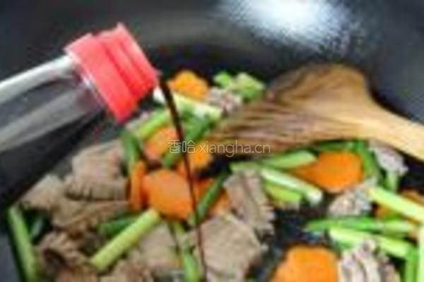 胡萝卜炒腰花的做法图解11