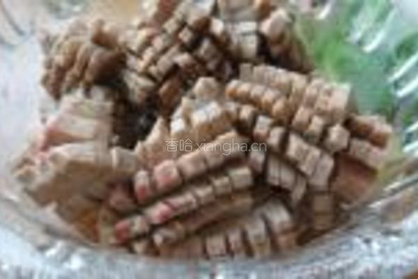胡萝卜炒腰花的做法图解4