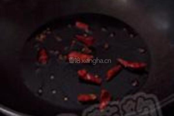 茼蒿拌黄金海茸条的做法图解10