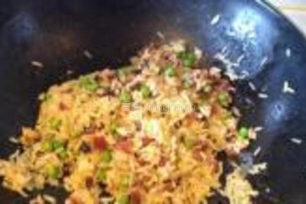 菇香酱油炒饭的做法图解4
