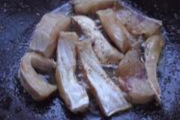 草鱼炖冻豆腐的做法图解5