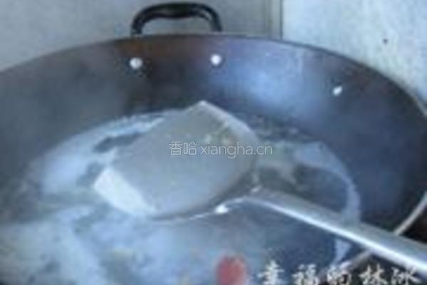白萝卜丝鲫鱼汤的做法图解5