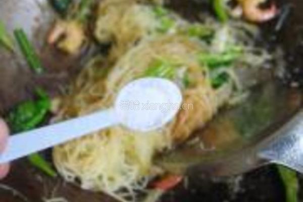 快手虾仁炒米粉的做法图解10