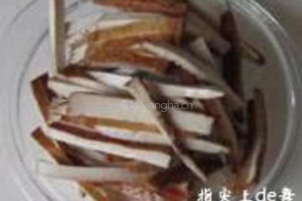 韭菜花炒干丝的做法图解3