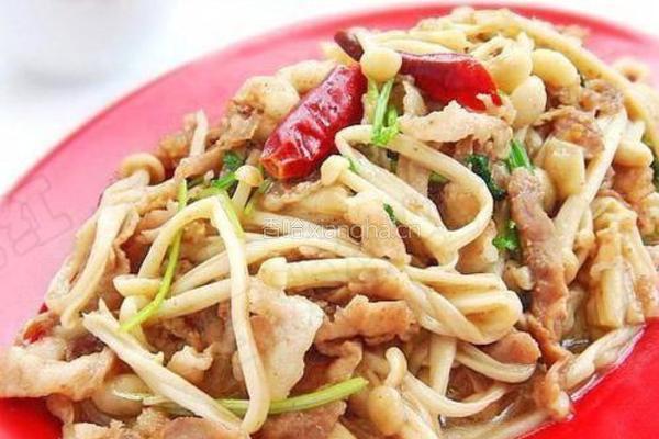 金针菇炒羊肉卷