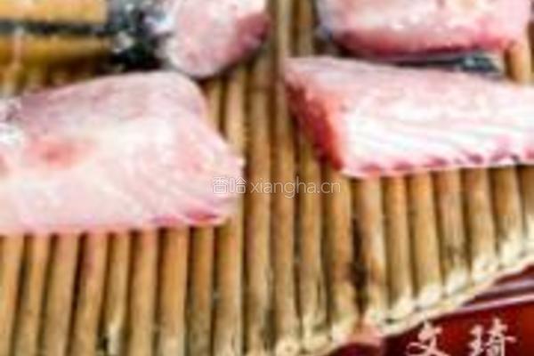 干炸鱼的做法图解2
