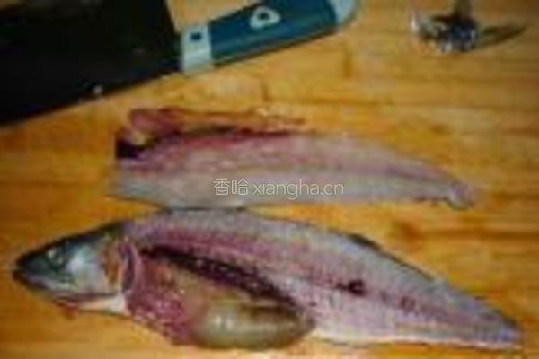 鲅鱼饺子的做法图解1