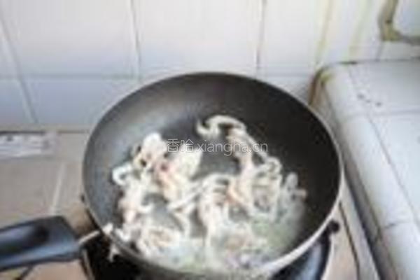红油榨菜肉丝面的做法图解8