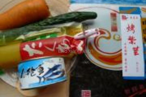 金枪鱼寿司的做法图解1
