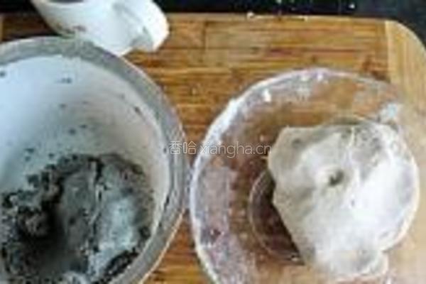棋格芝麻栗子糕的做法图解8