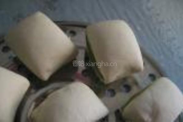 艾香花卷的做法图解12