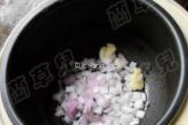 咖喱牛肉焖饭的做法图解3