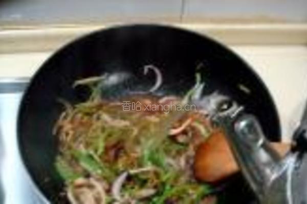 尖椒榨菜饸饹面的做法图解7