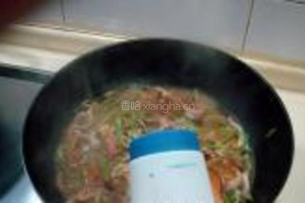 尖椒榨菜饸饹面的做法图解8