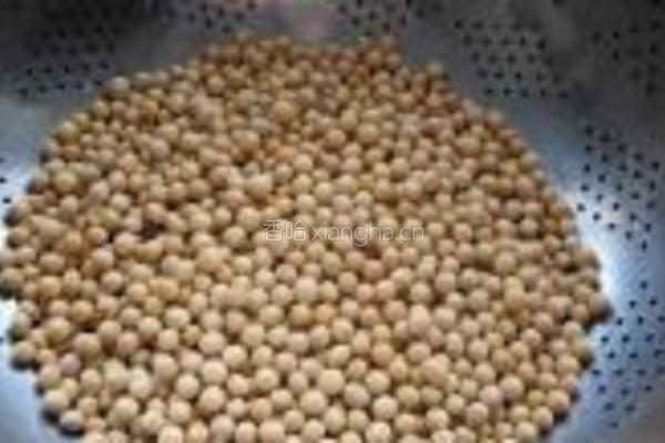 自发黄豆芽的做法图解1