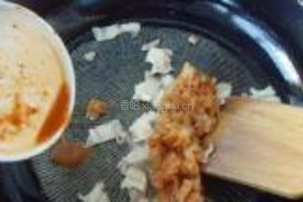 泡菜炒饭的做法图解4