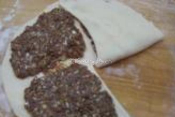 猪肉大葱馅饼的做法图解7