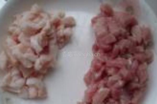 包菜肉丁炒米粉的做法图解2