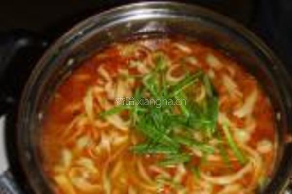 麻辣碟鱼头烩面的做法图解12