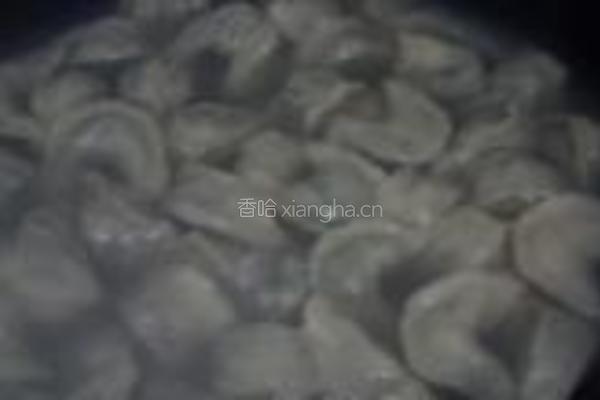 山菜猪肉水饺的做法图解11