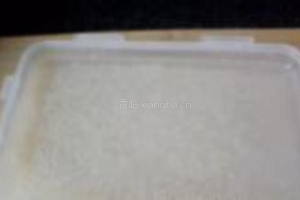 鸡腿腊肠煲仔饭的做法图解4