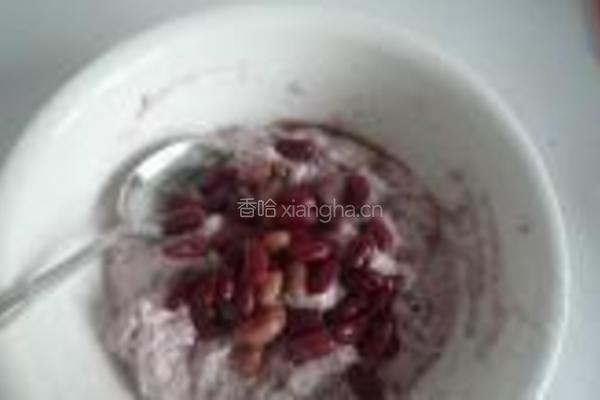 紫薯蜜豆发糕的做法图解3