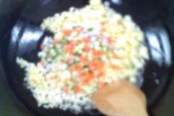 至尊黄金蛋炒饭的做法图解12