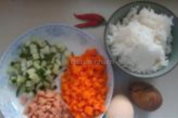 茶叶蛋炒饭的做法图解1