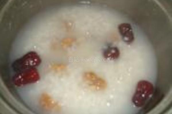 桂圆红枣稀饭的做法图解5