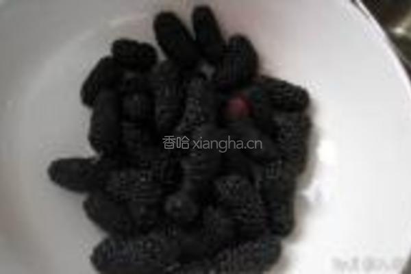 桑葚慕斯蛋糕的做法图解1