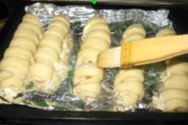肉松毛毛虫面包的做法图解18