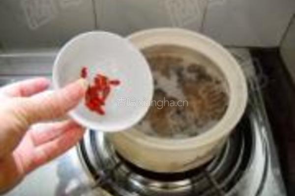 枸杞黑豆粥的做法图解5