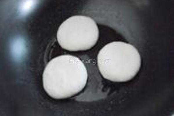 韭菜豆腐烧饼的做法图解15