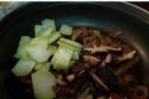 鸡胗炒河粉的做法图解9
